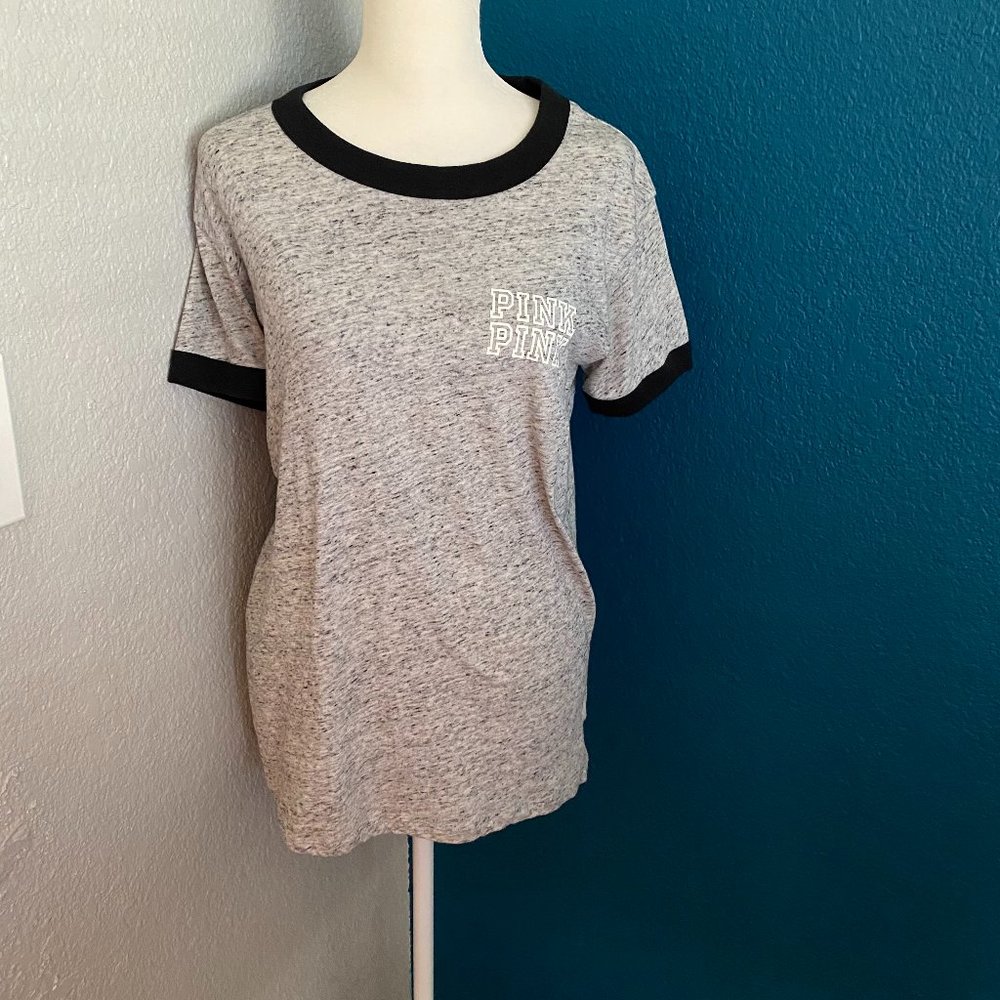 PINK Victoria's Secret T-Shirt‎
